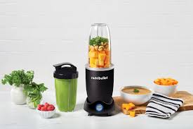 Nutribullet Pro kompakt blender med kraftig motor og enkel bruk for smoothies og shakes.