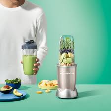 Ninja BN701 blender med Auto-iQ-programmer, perfekt for smoothier, sauser og isknusing.